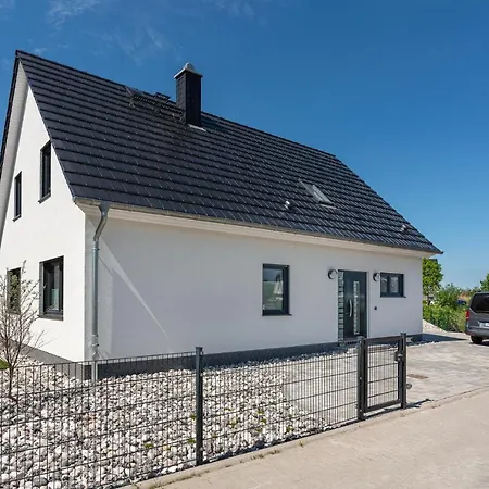 Josefine 度假居 Karlshagen